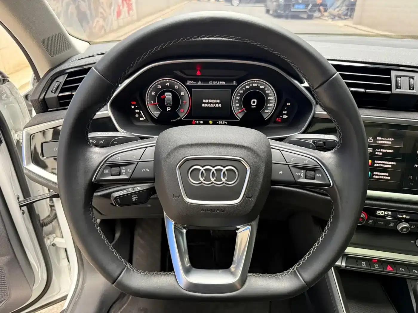 Audi Q3 2023 35 TFSI Fashion Dynamic (1.4T) — миниатюра 11