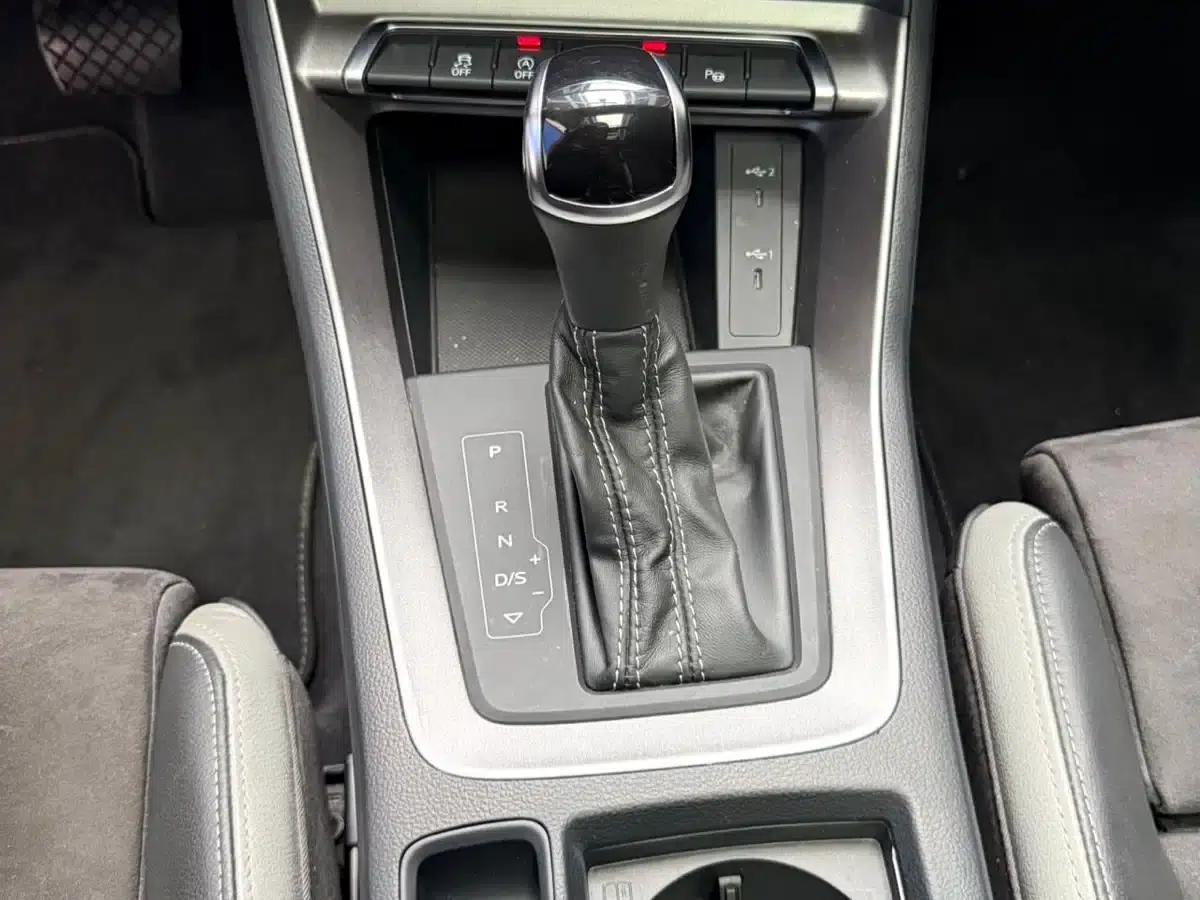 Audi Q3 2023 35 TFSI Fashion Dynamic (1.4T) — миниатюра 15