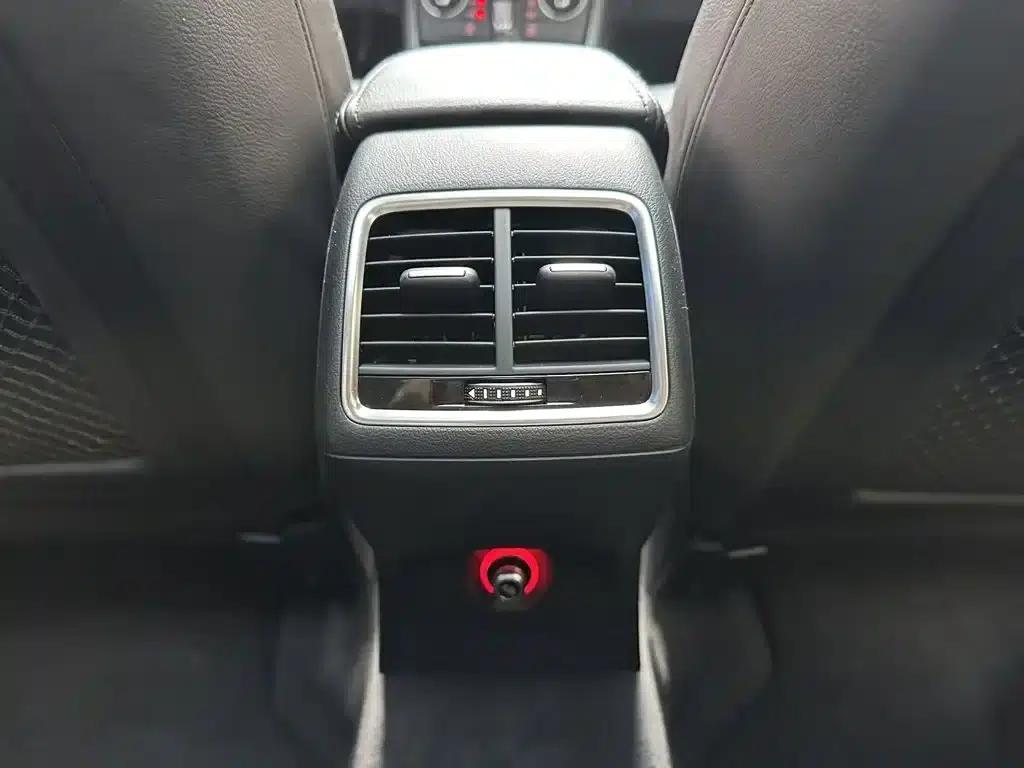 Audi Q3 2016 35 TFSI Fashion Edition — миниатюра 13