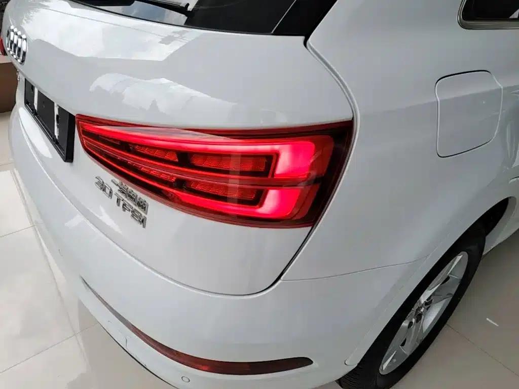 Audi Q3 2018 30th Anniversary Edition 30 TFSI Fashion Model — миниатюра 8