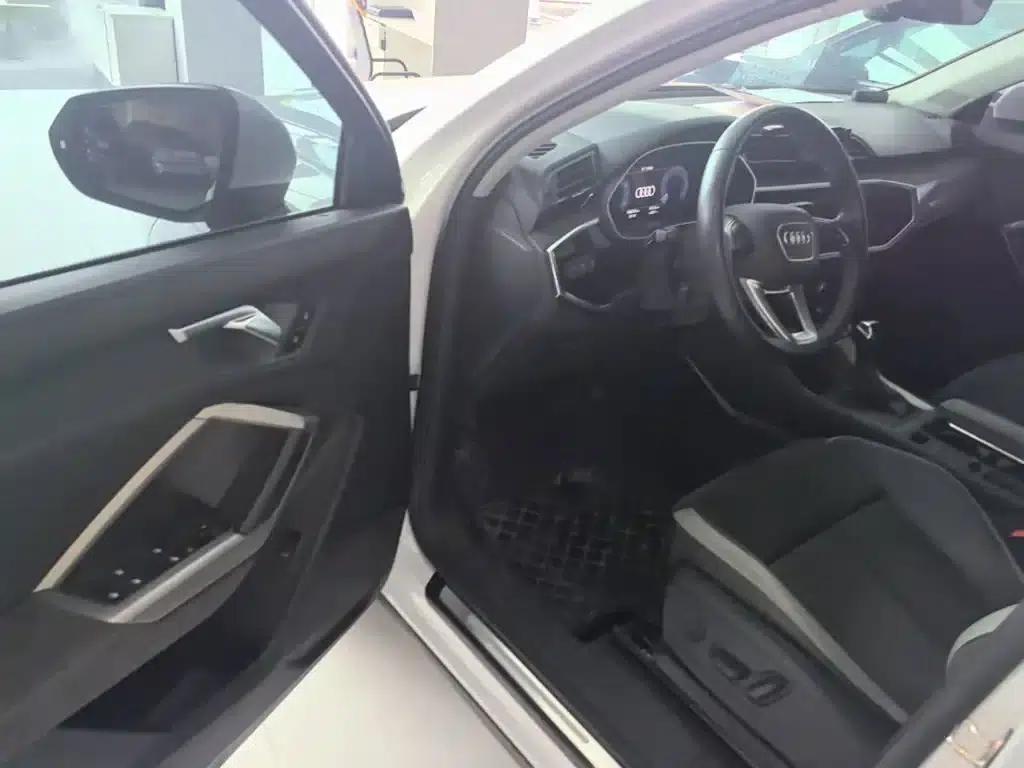 Audi Q3 2021 35 TFSI Progressive Dynamic — миниатюра 16