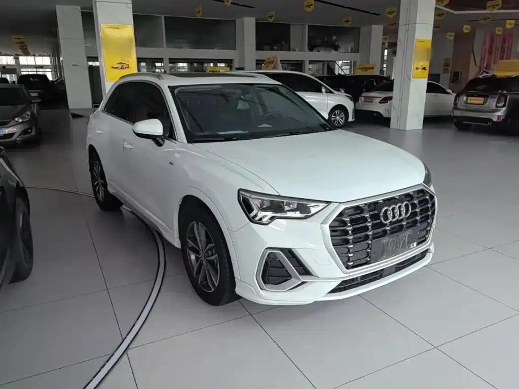 Audi Q3 2021 35 TFSI Progressive Dynamic — миниатюра 4