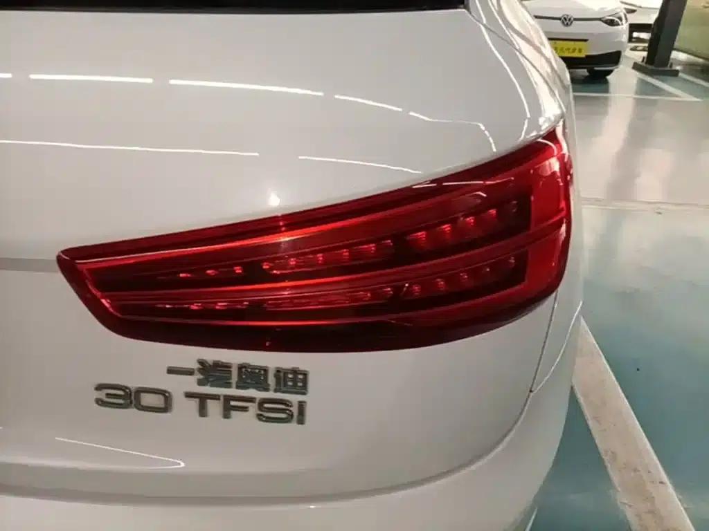 Audi Q3 2018 30 TFSI Fashion Edition — миниатюра 8