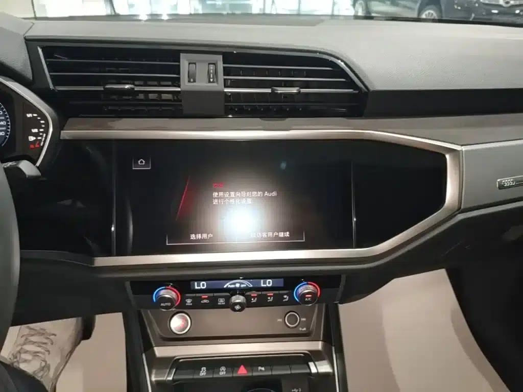 Audi Q3 2022 35 TFSI Progressive Dynamic — миниатюра 13
