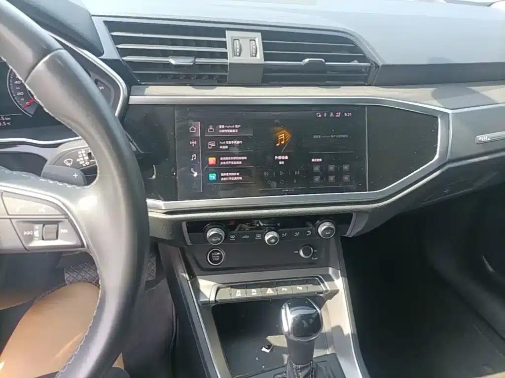 Audi Q3 2022 35 TFSI Fashion Dynamic Edition — миниатюра 13