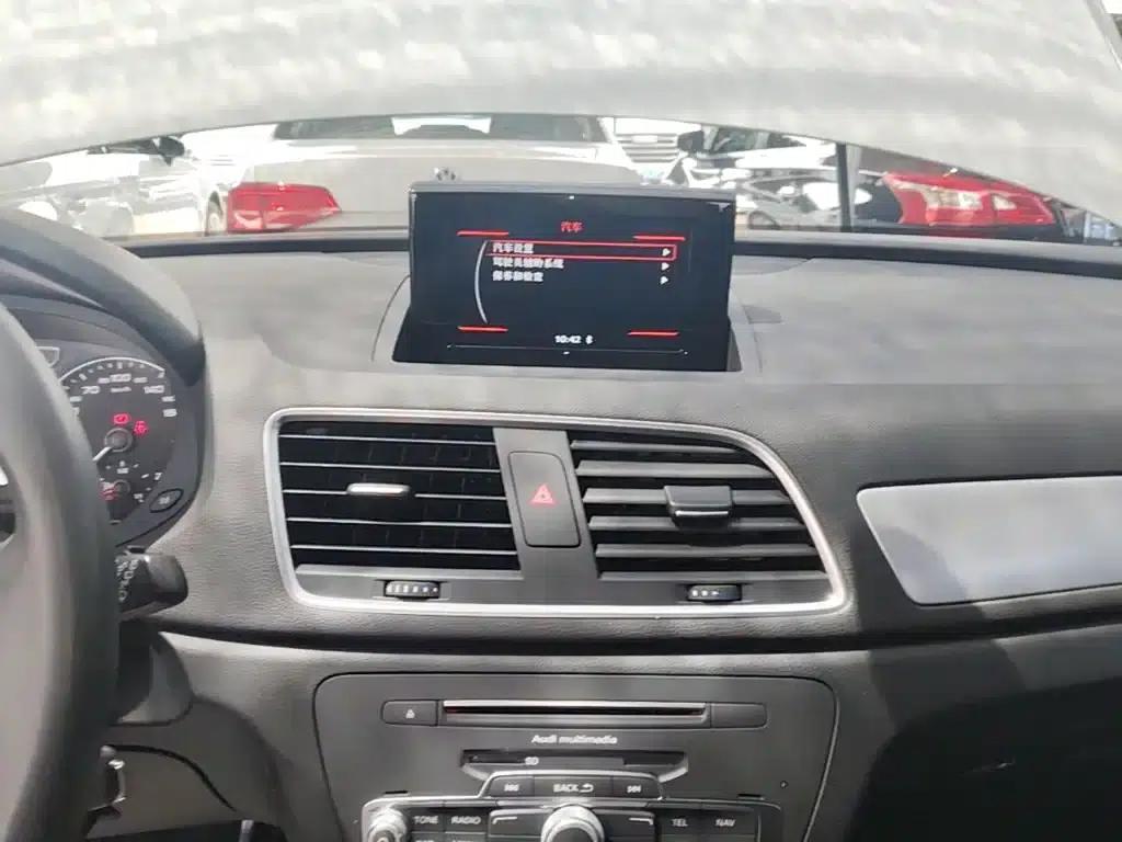 Audi Q3 2017 30 TFSI Fashion Edition — миниатюра 13