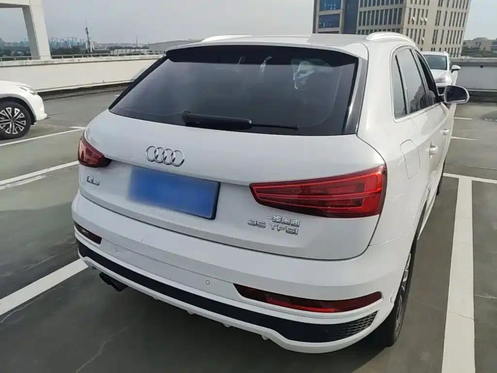 Audi Q3 2018 30th Anniversary Edition 35 TFSI Sport — миниатюра 7