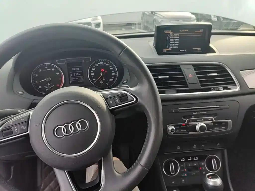 Audi Q3 2018 30th Anniversary Edition 35 TFSI Sport — миниатюра 10