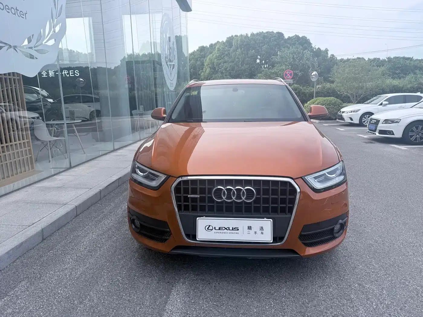 2012 Audi Q3 Imported Model 35 TFSI quattro Comfort — миниатюра 2