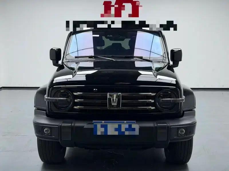 The 2023 Tank 300 City Edition 2.0T is very stylish. — миниатюра 3