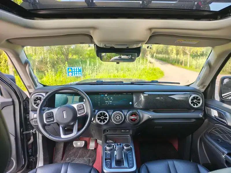 Tank 300 2021 Off-Road Edition 2.0T Conqueror — миниатюра 9