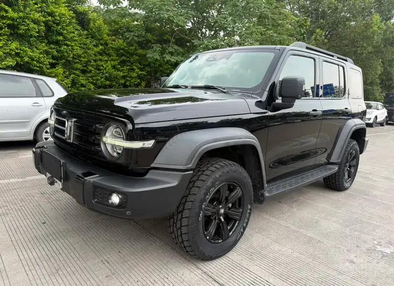 Tank 300 2021 Off-Road Edition 2.0T Conqueror — миниатюра 1