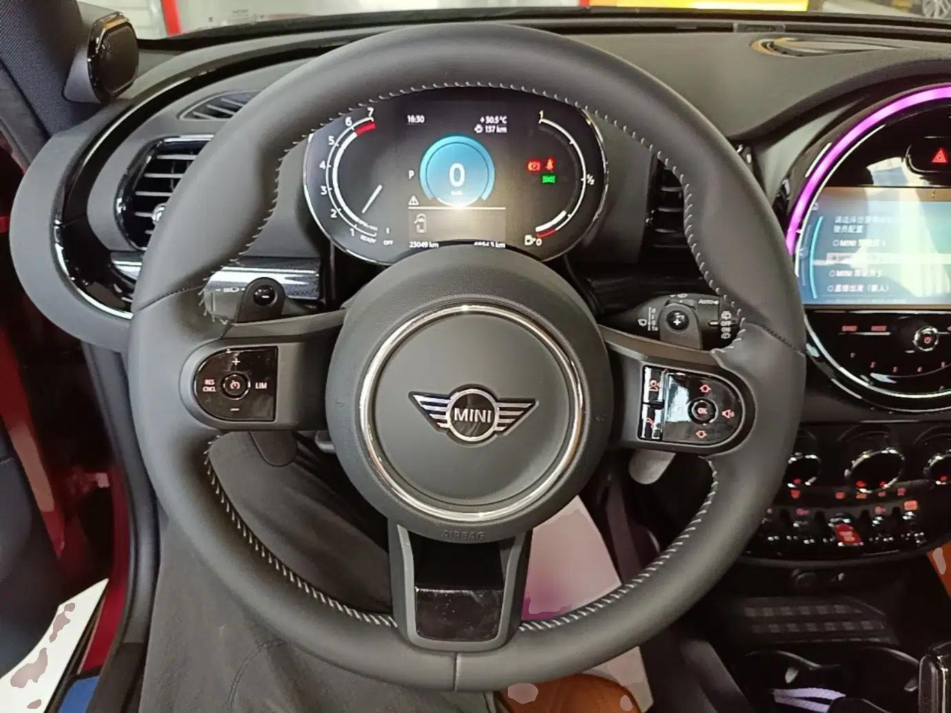 MINI Clubman 2023 Revised 2.0T COOPER S Connoisseur — миниатюра 13