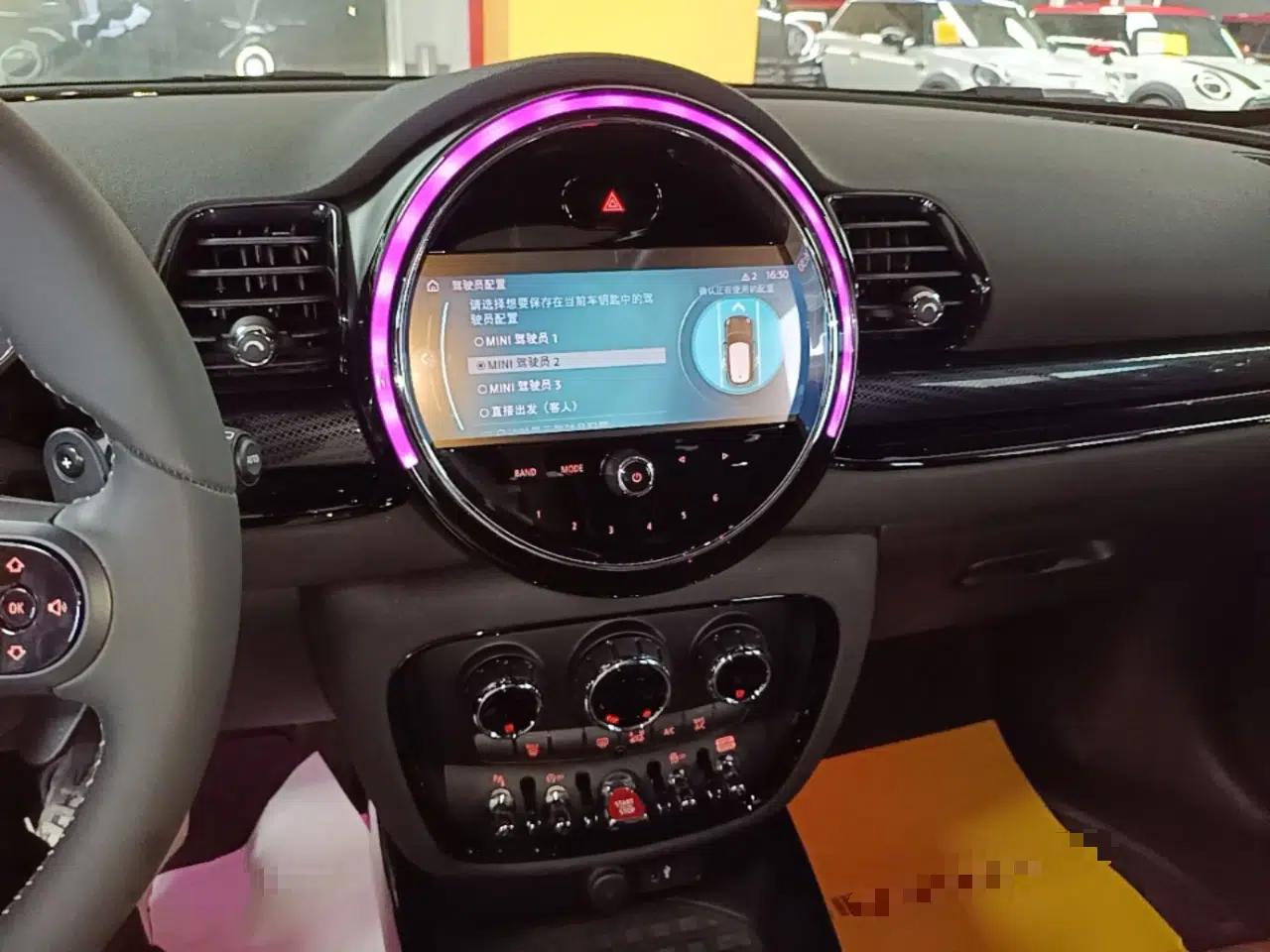 MINI Clubman 2023 Revised 2.0T COOPER S Connoisseur — миниатюра 15