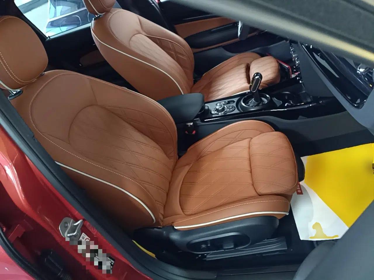 MINI Clubman 2023 Revised 2.0T COOPER S Connoisseur — миниатюра 19