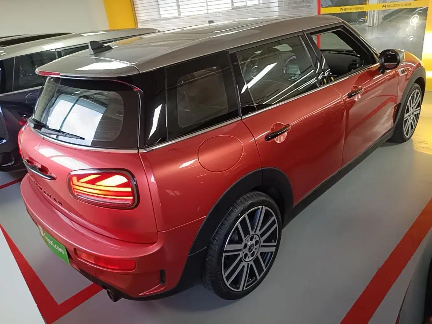 MINI Clubman 2023 Revised 2.0T COOPER S Connoisseur — миниатюра 6