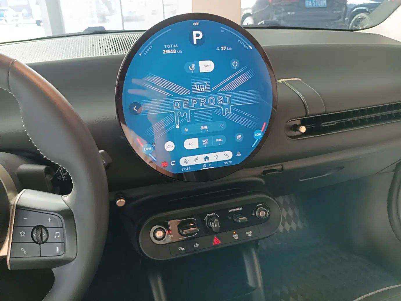 MINI Electric COOPER 2024 456km COOPER E Classic Edition — миниатюра 20