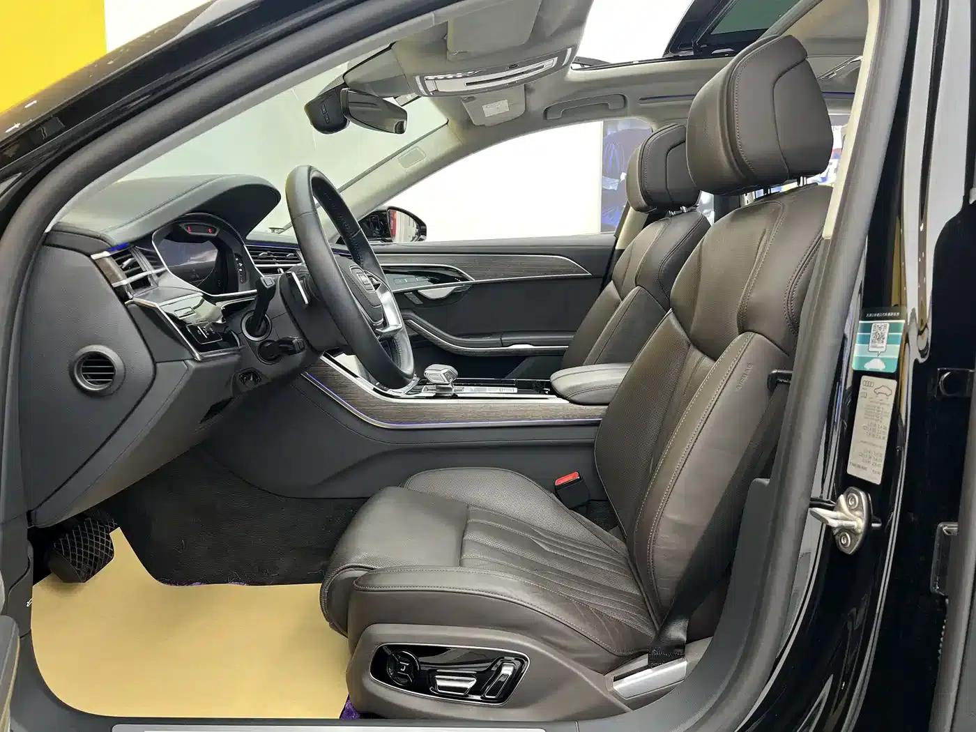 2021 Audi A8 A8L 55 TFSI quattro Premium — миниатюра 3