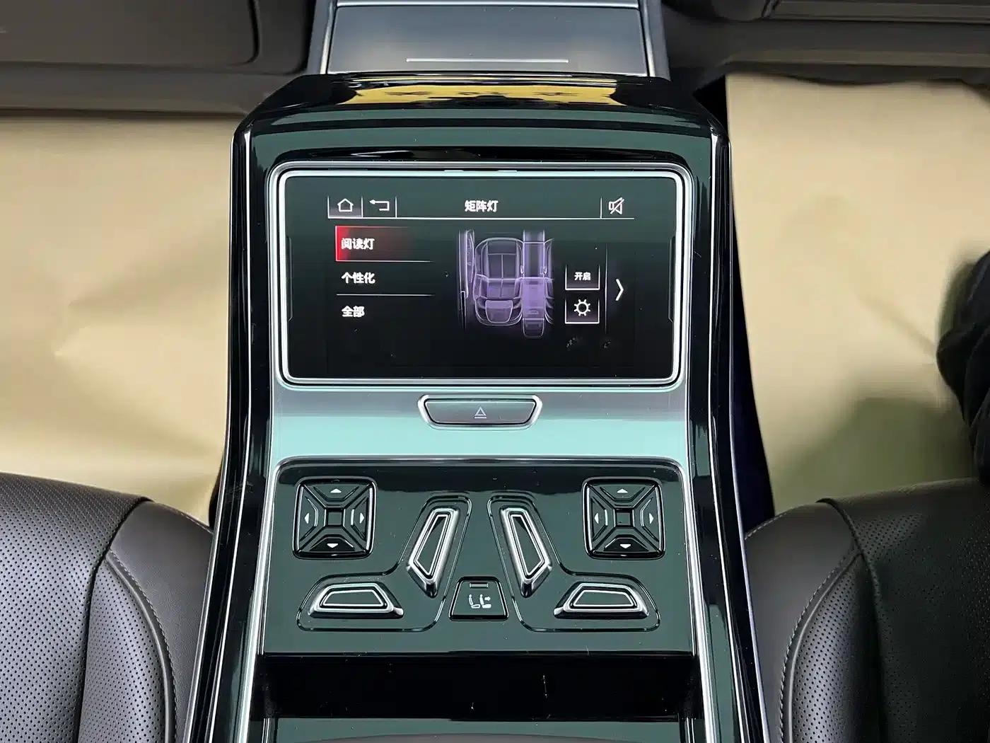 2021 Audi A8 A8L 55 TFSI quattro Premium — миниатюра 31