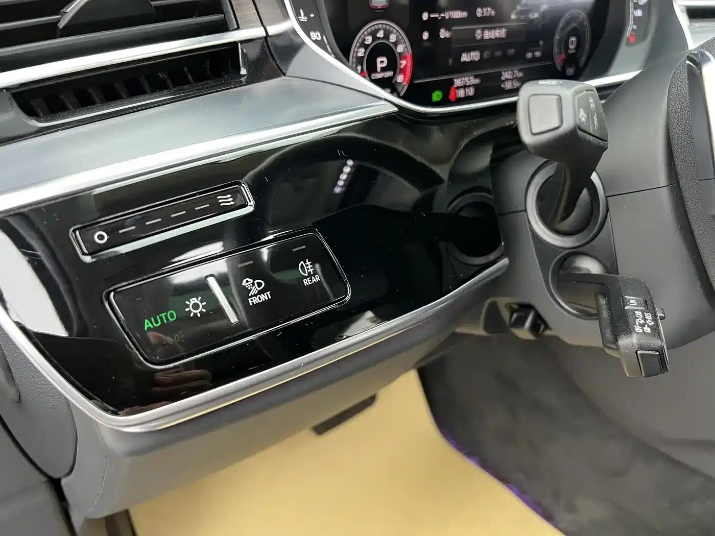 2021 Audi A8 A8L 55 TFSI quattro Premium — миниатюра 8