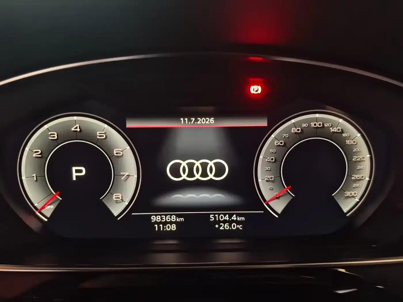 2021 Audi A8 A8L 50 TFSI quattro Comfort — миниатюра 4