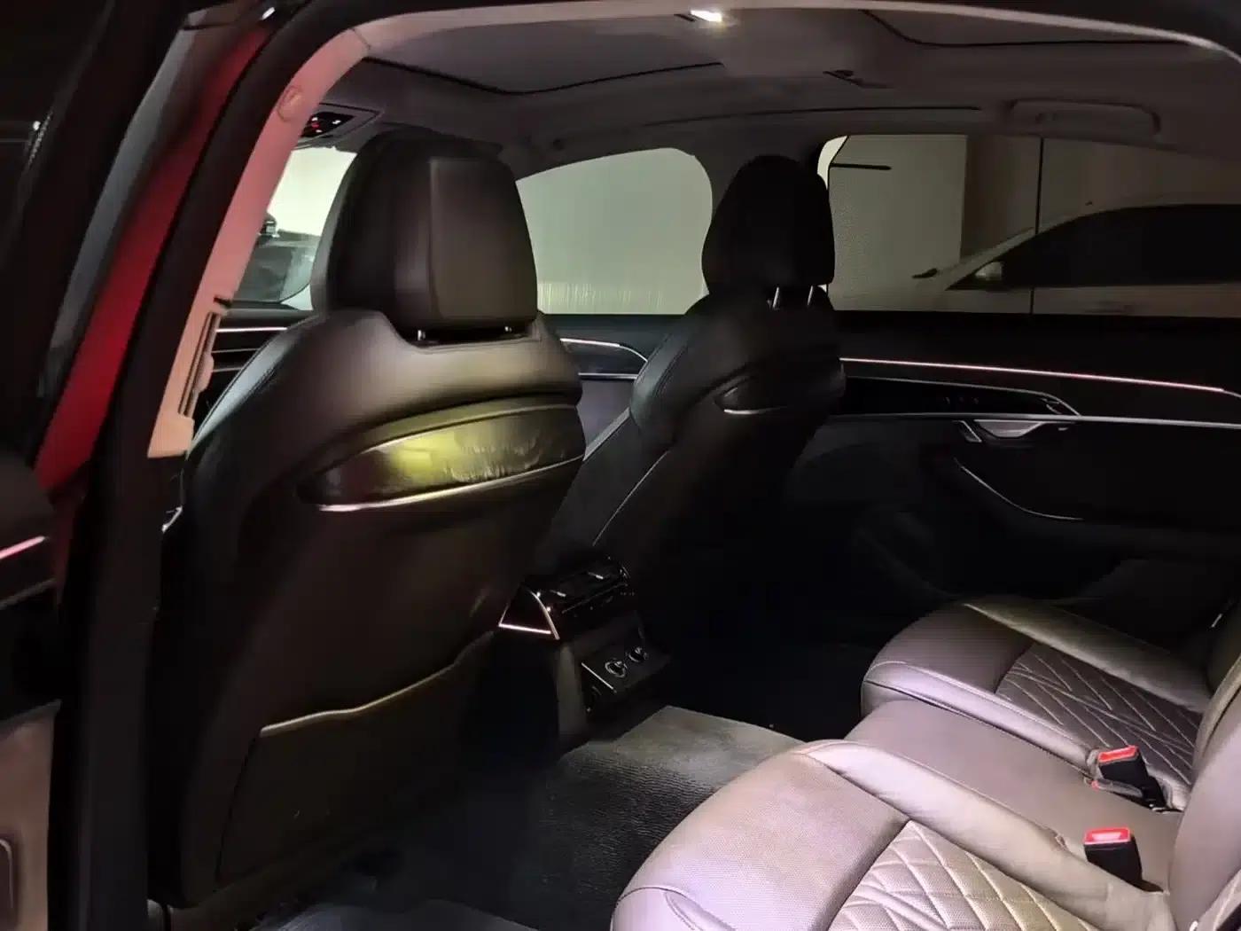 2021 Audi A8 A8L 50 TFSI quattro Comfort — миниатюра 5