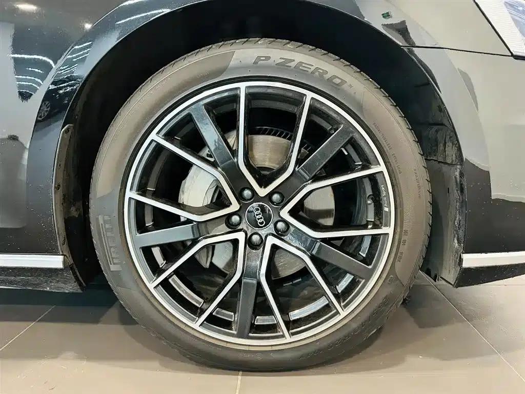 2021 Audi A8 A8L 50 TFSI quattro Comfort — миниатюра 15
