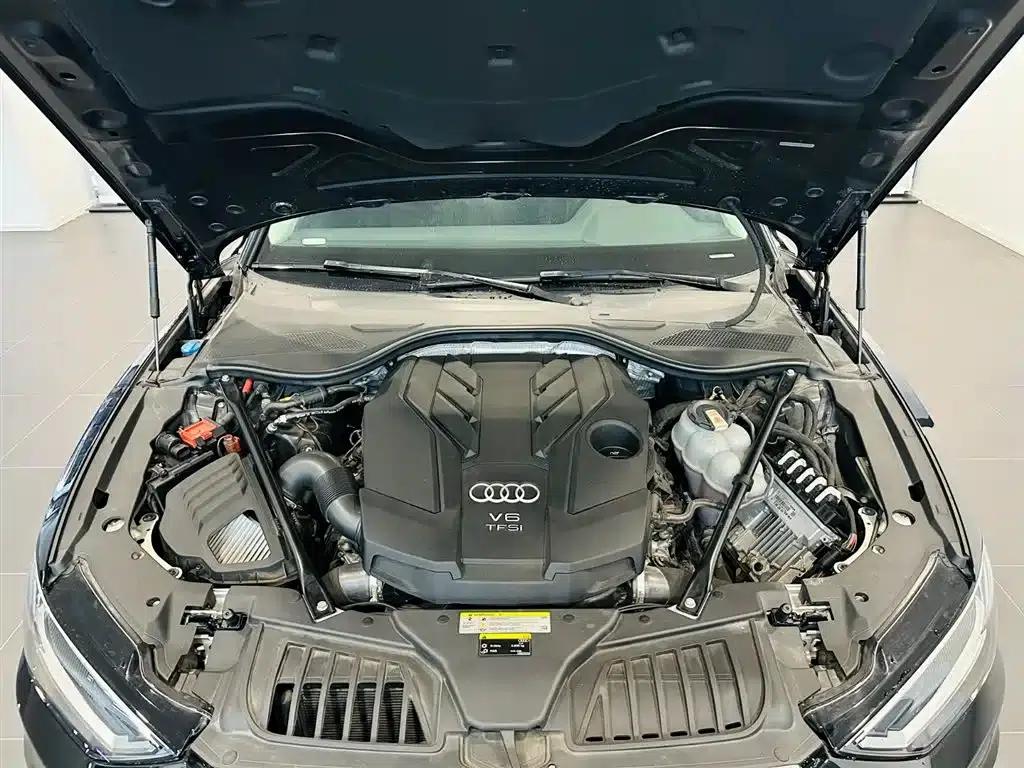 2021 Audi A8 A8L 50 TFSI quattro Comfort — миниатюра 7