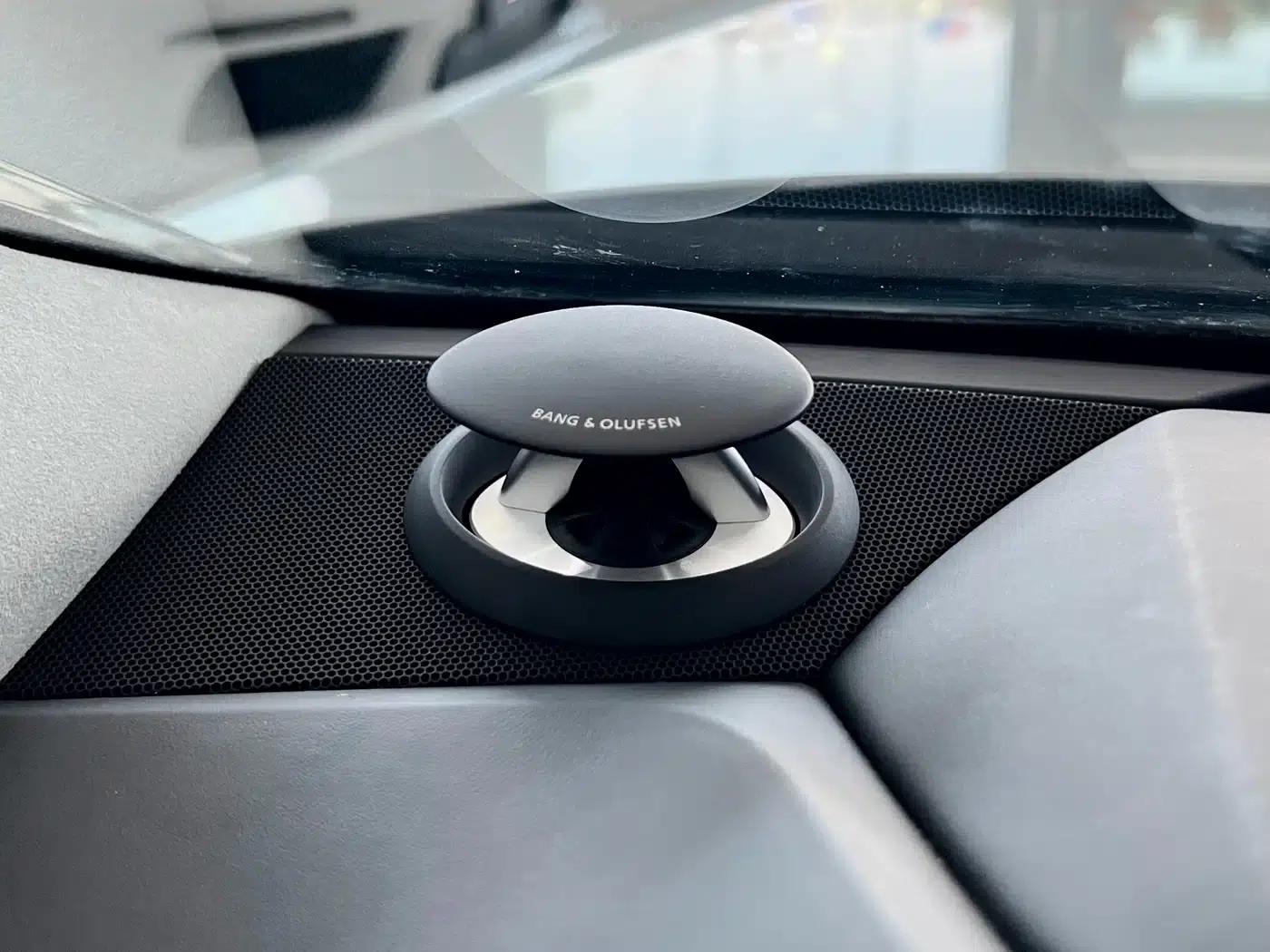 2021 Audi A8 A8L 55 TFSI quattro Premium — миниатюра 27