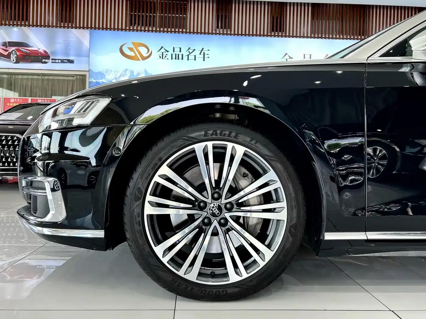 2021 Audi A8 A8L 55 TFSI quattro Premium — миниатюра 33