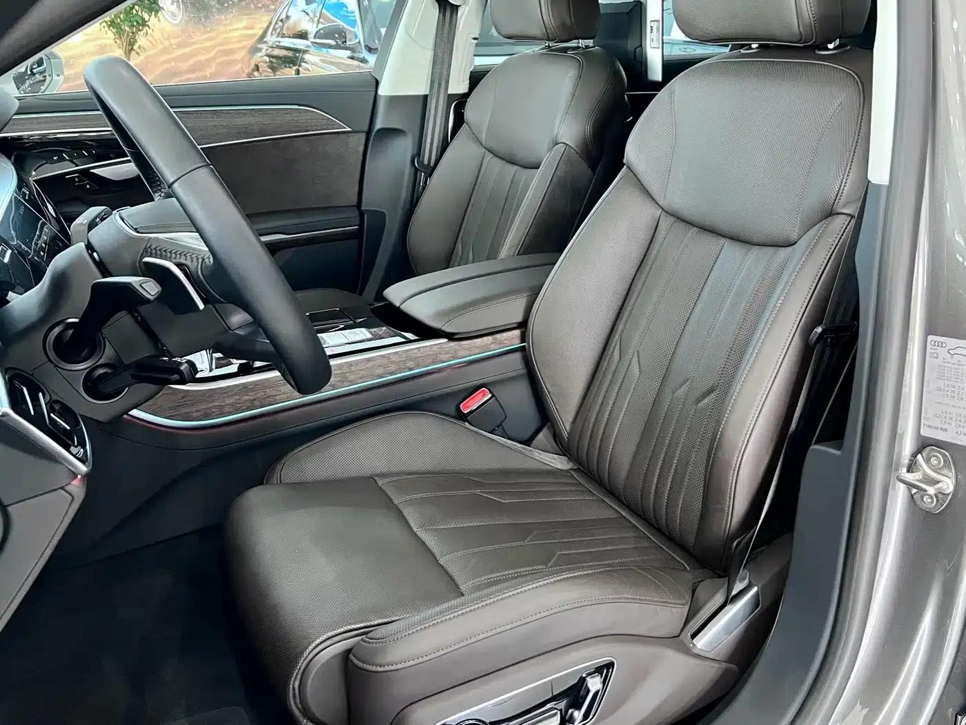 2021 Audi A8 A8L 55 TFSI quattro Premium — миниатюра 6