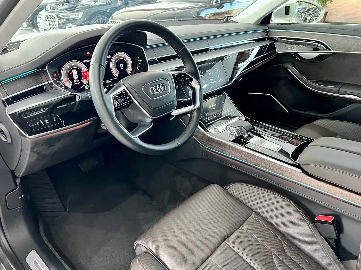 2021 Audi A8 A8L 55 TFSI quattro Premium — миниатюра 7