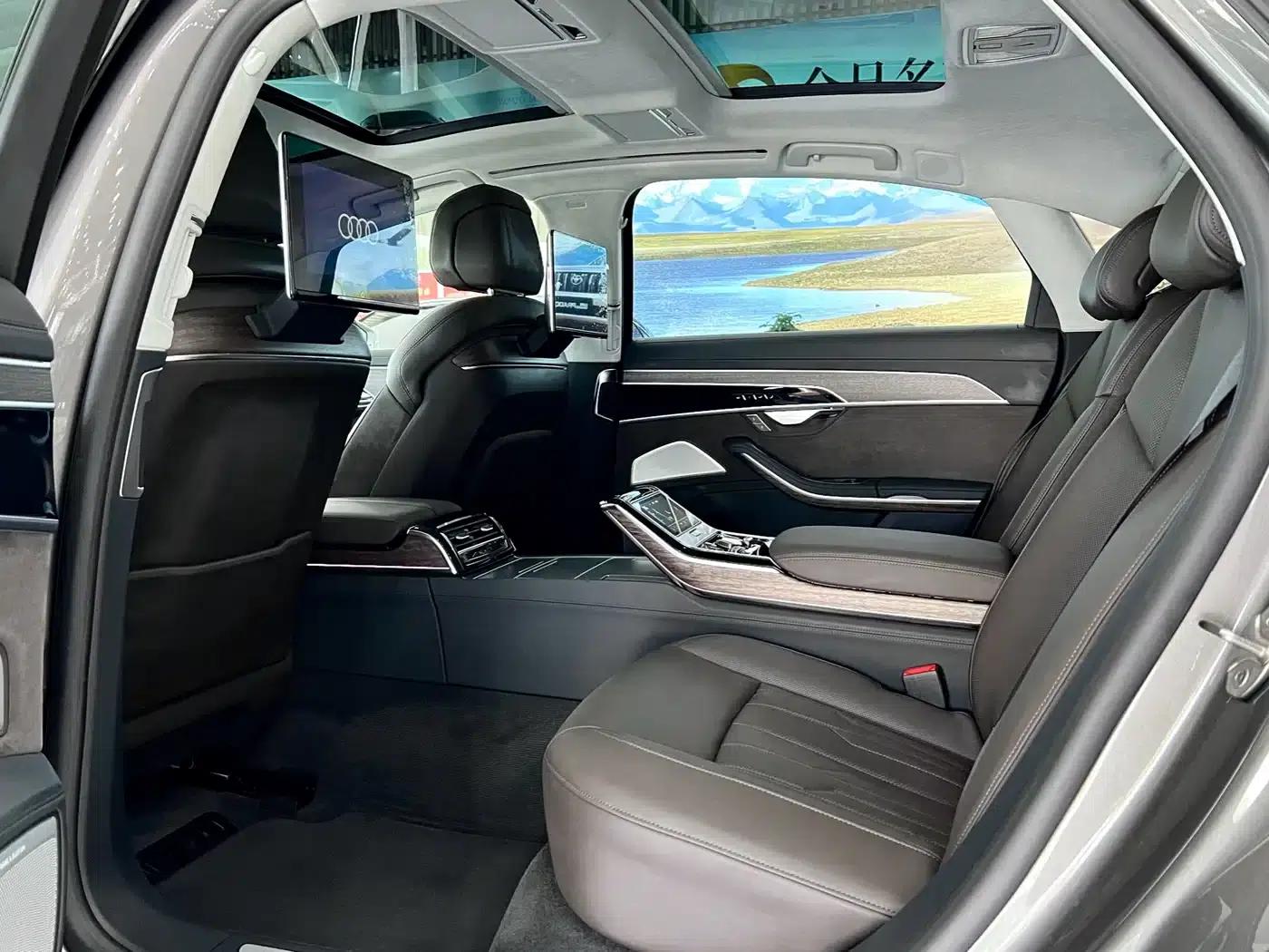 2021 Audi A8 A8L 55 TFSI quattro Premium — миниатюра 10