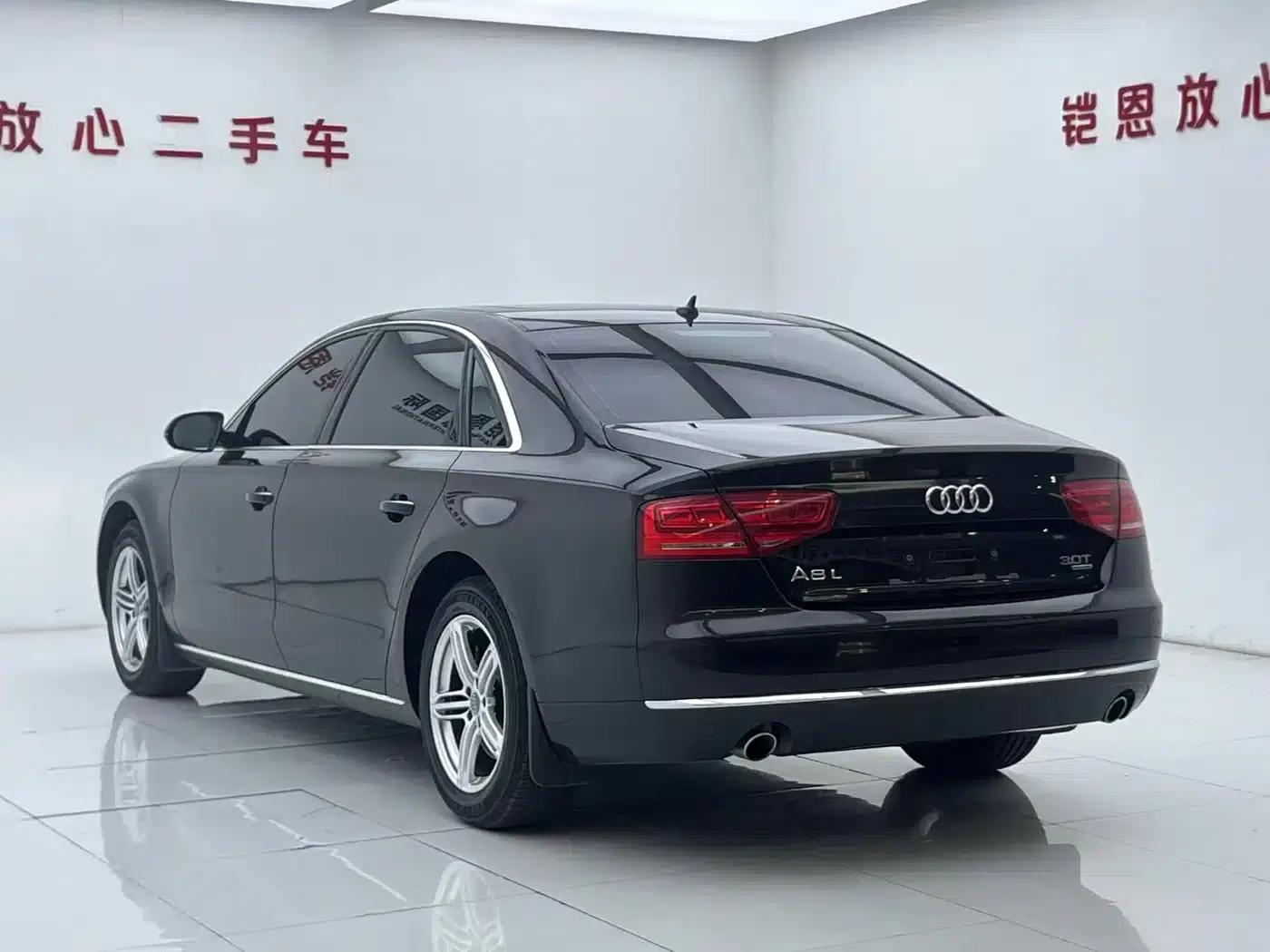 2011 Audi A8 A8L 3.0 TFSI quattro Luxury 245kW — миниатюра 23