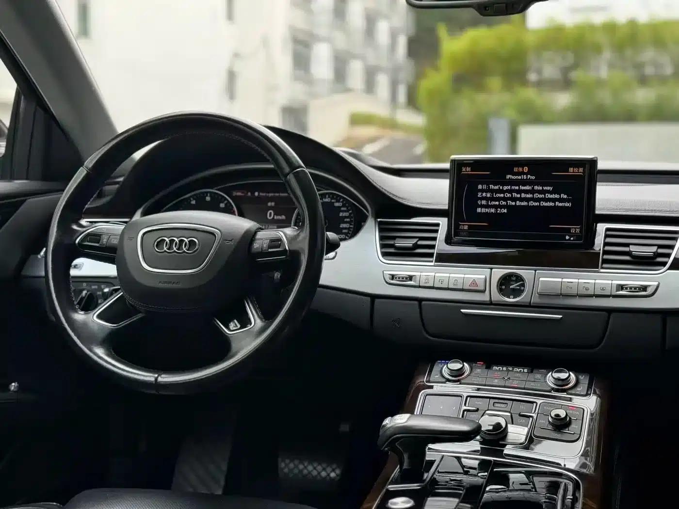 2014 Audi A8 A8L 50 TFSI quattro Luxury — миниатюра 4