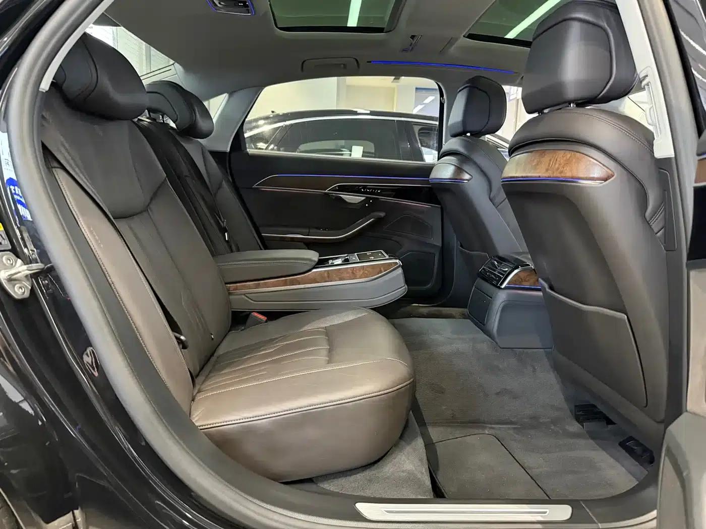 2018 Audi A8 A8L 55 TFSI quattro Luxury — миниатюра 10