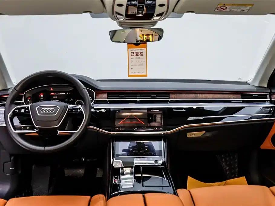 2024 Audi A8 A8L 50 TFSI quattro Premium — миниатюра 21