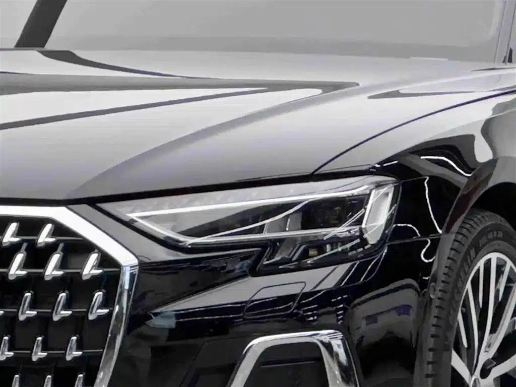 2023 Audi A8 A8L 55 TFSI quattro Flagship — миниатюра 3