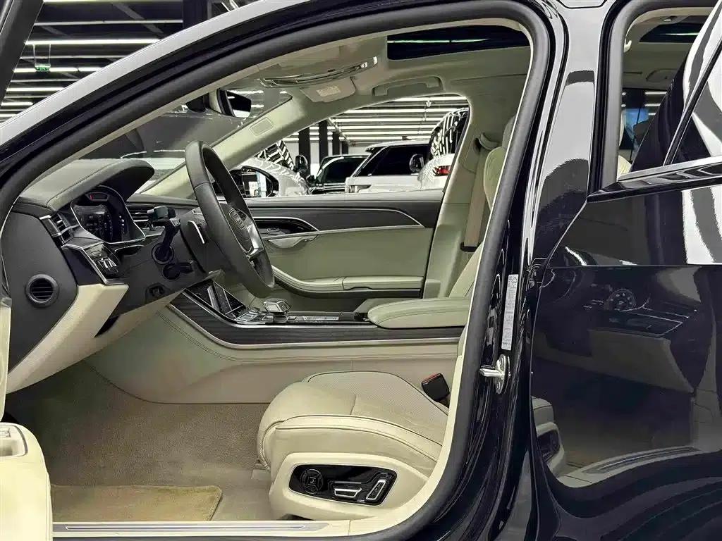 2023 Audi A8 A8L 55 TFSI quattro Flagship — миниатюра 6