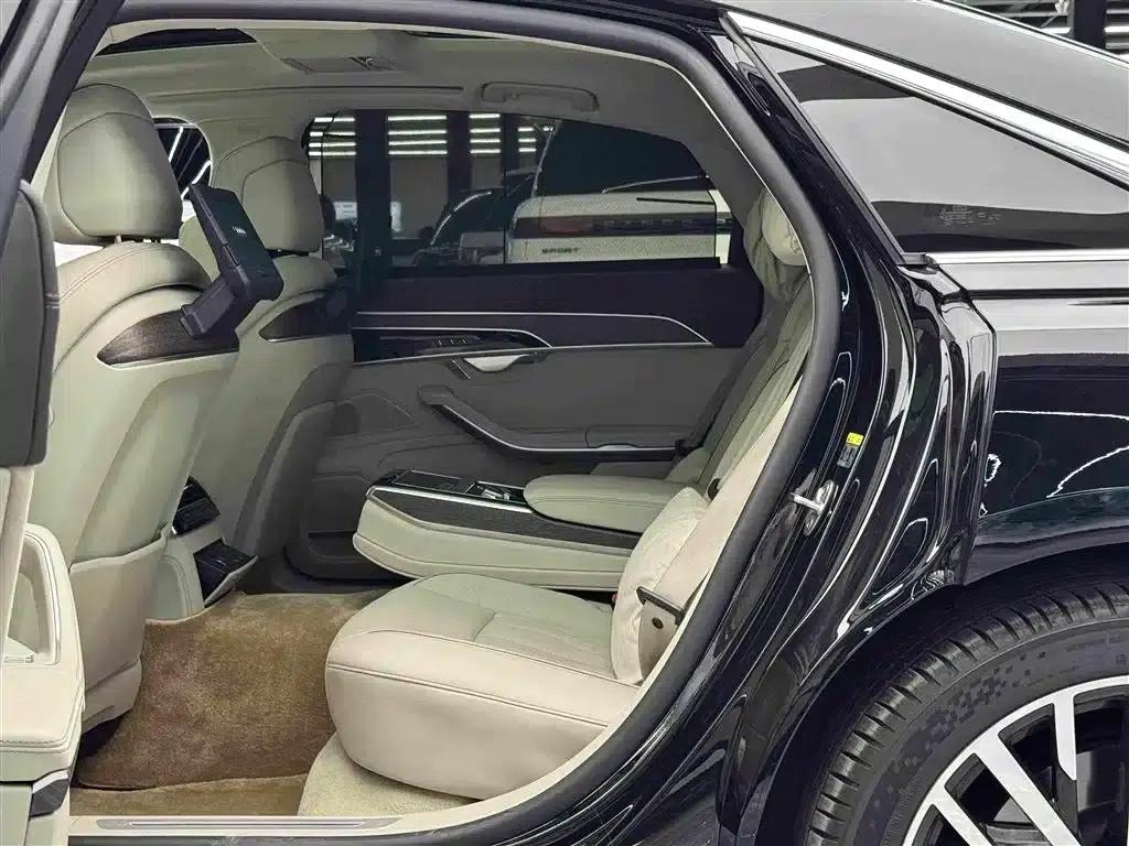 2023 Audi A8 A8L 55 TFSI quattro Flagship — миниатюра 7