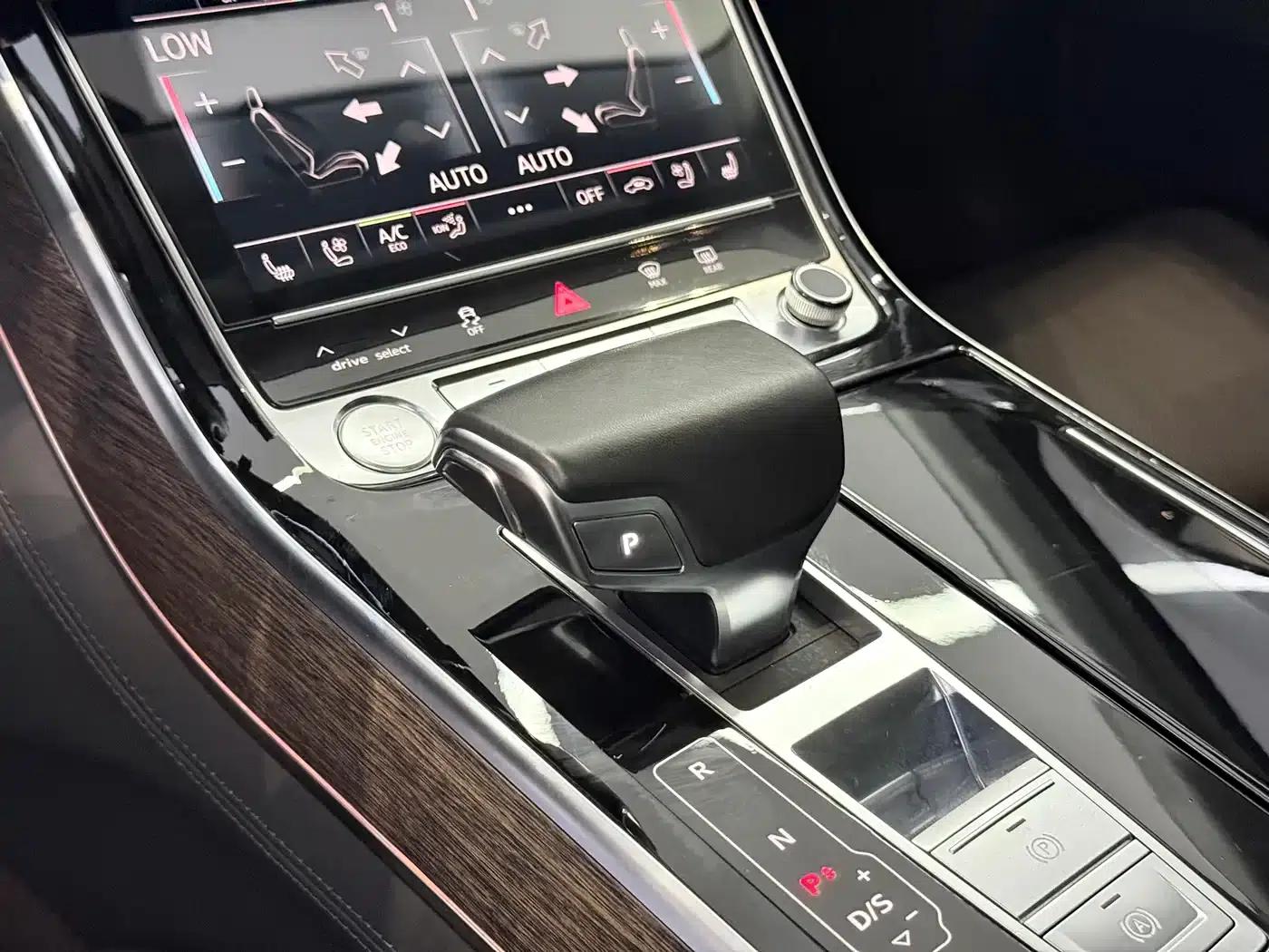 2018 Audi A8 A8L 55 TFSI quattro Premium — миниатюра 9