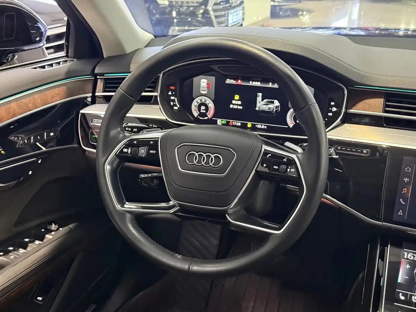 2019 Audi A8 A8L 50 TFSI quattro Luxury — миниатюра 5