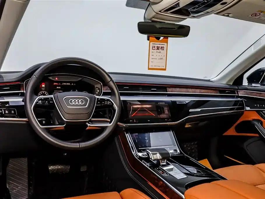 2024 Audi A8 A8L 50 TFSI quattro Premium — миниатюра 19