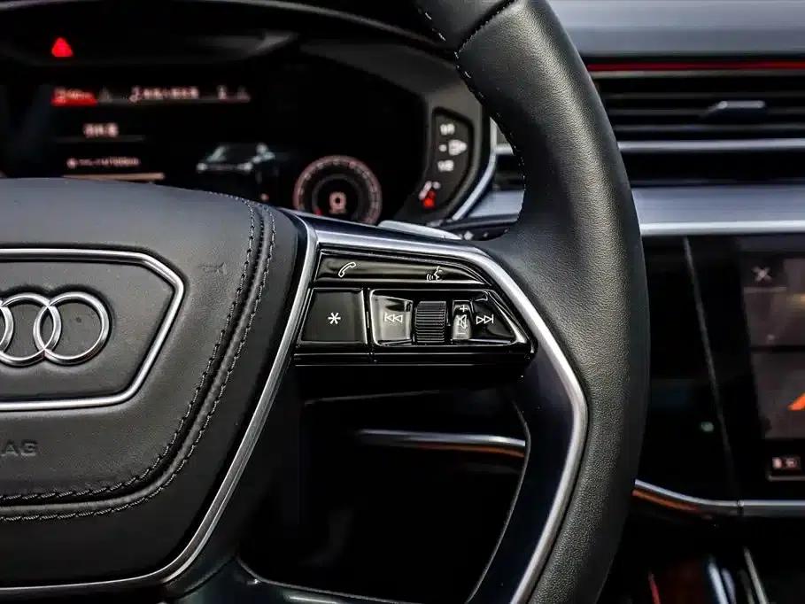 2024 Audi A8 A8L 50 TFSI quattro Premium — миниатюра 29