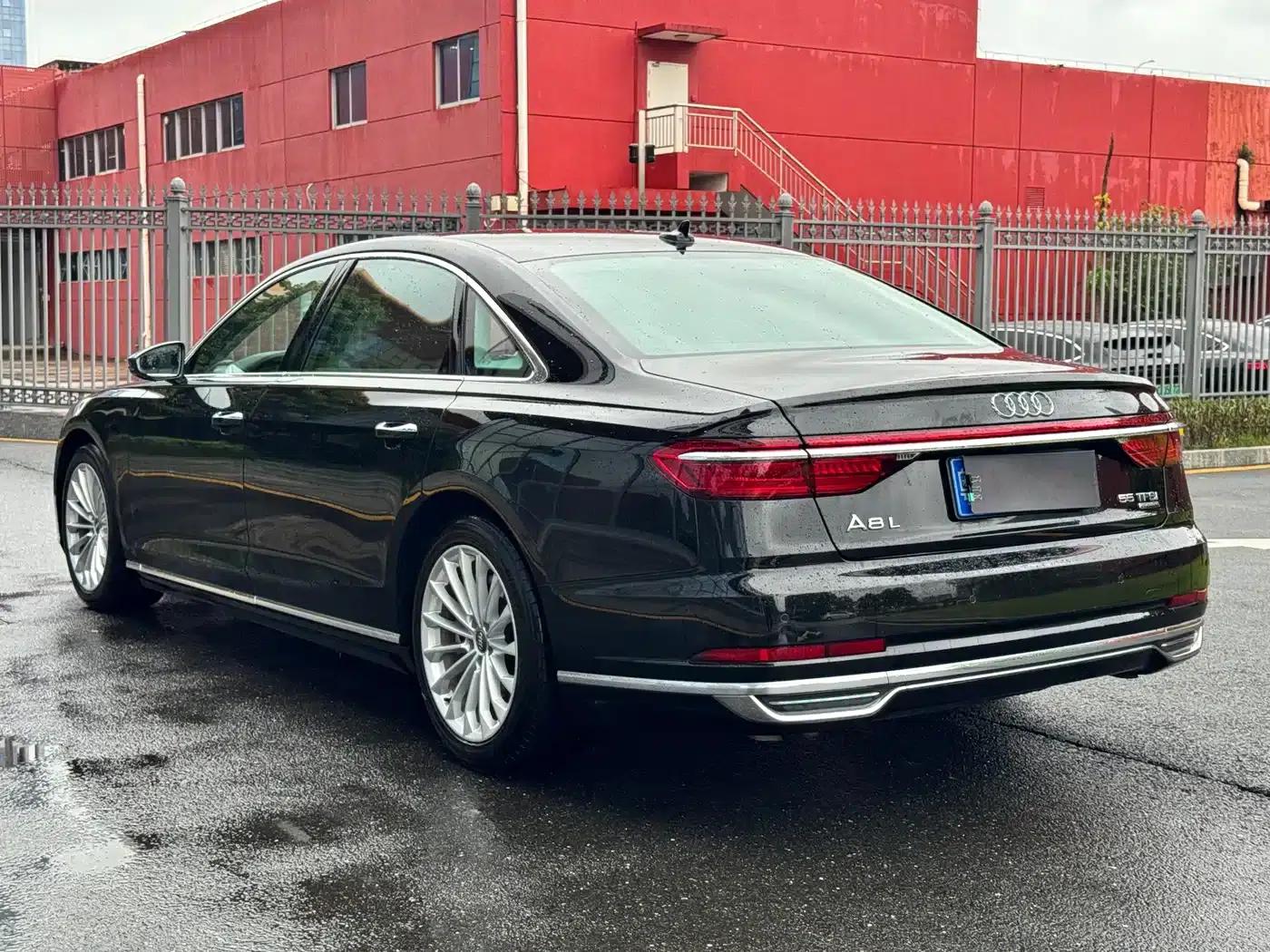 Audi A8 2018 A8L 55 TFSI quattro Elite Edition — миниатюра 4