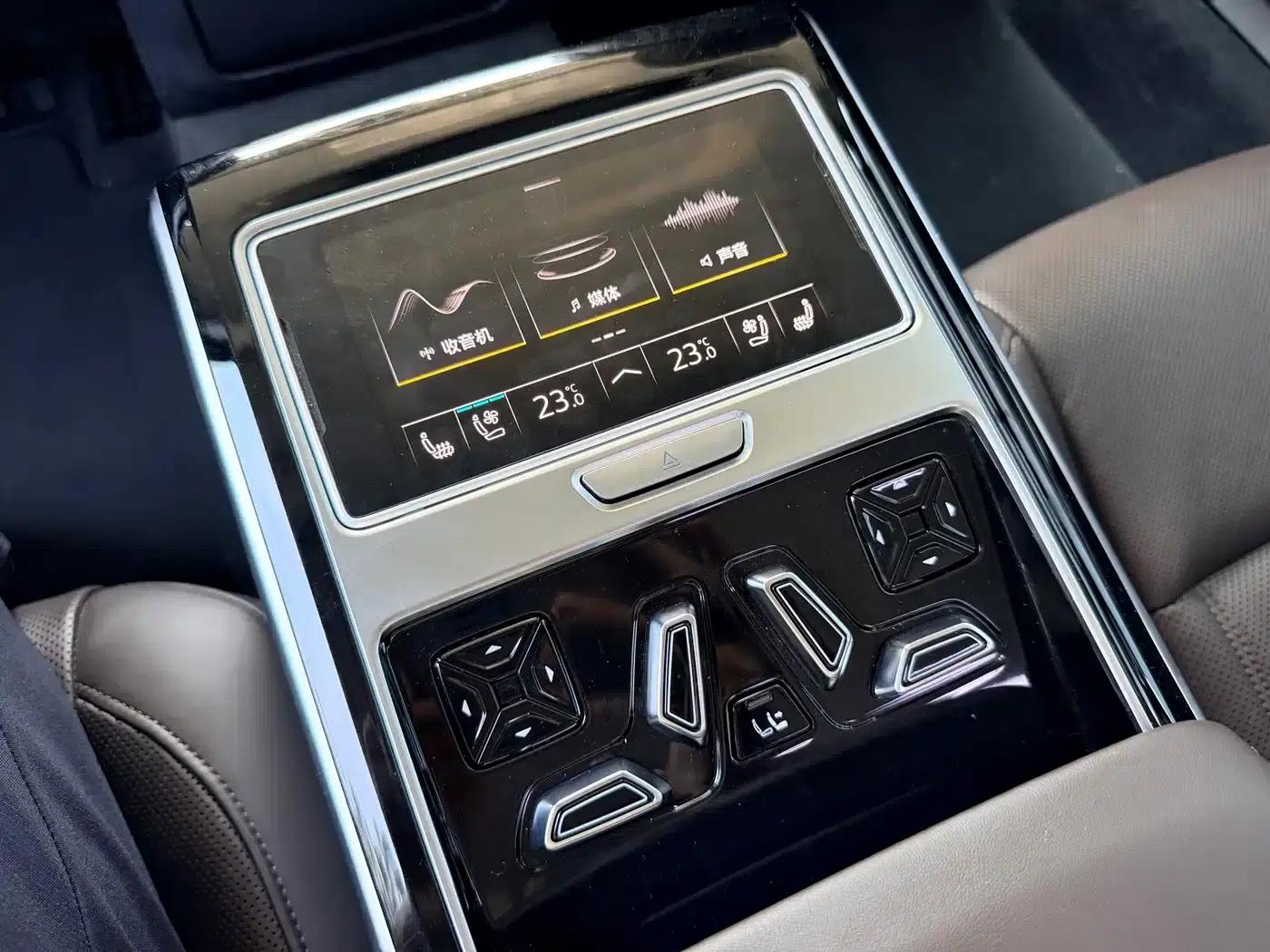 2018 Audi A8 A8L 55 TFSI quattro Luxury — миниатюра 19