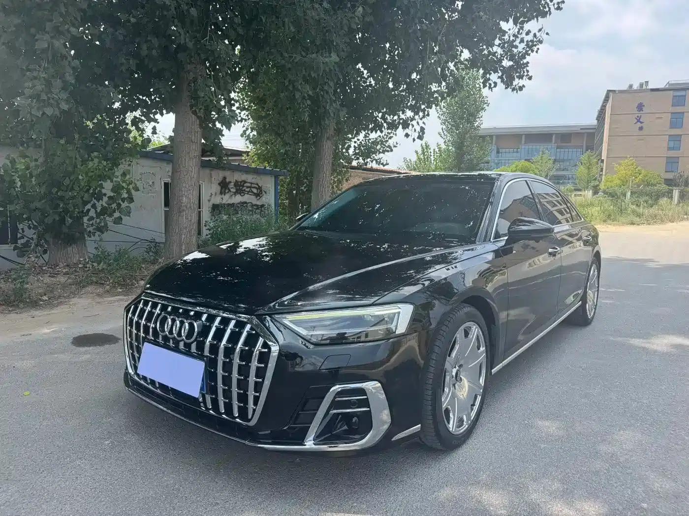 Audi A8 2019 Plus A8L 50 TFSI quattro Comfort — миниатюра 1