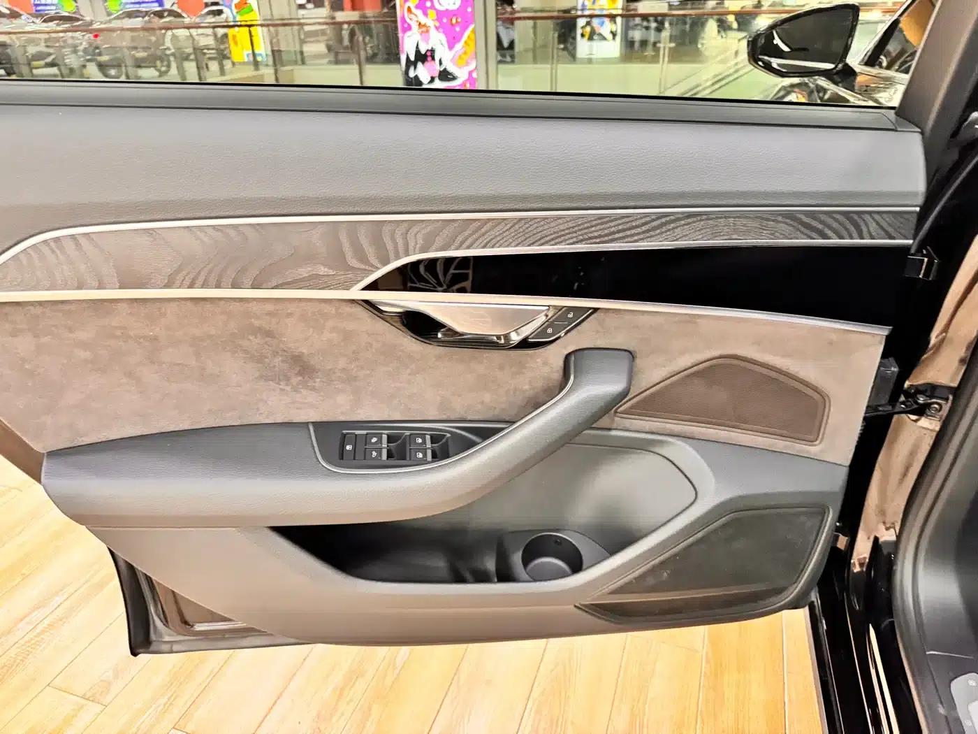 Audi A8 2018 A8L 55 TFSI quattro Elite Edition — миниатюра 15