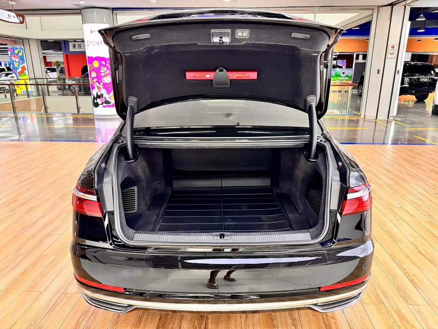 Audi A8 2018 A8L 55 TFSI quattro Elite Edition — миниатюра 7