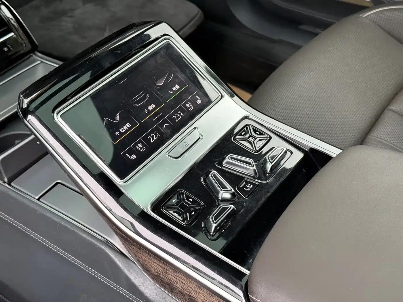 2018 Audi A8 A8L 55 TFSI quattro Premium — миниатюра 11